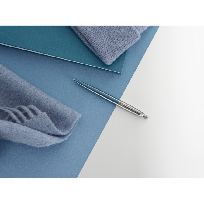 Błękitny Parker Jotter Core – długopis metalowy