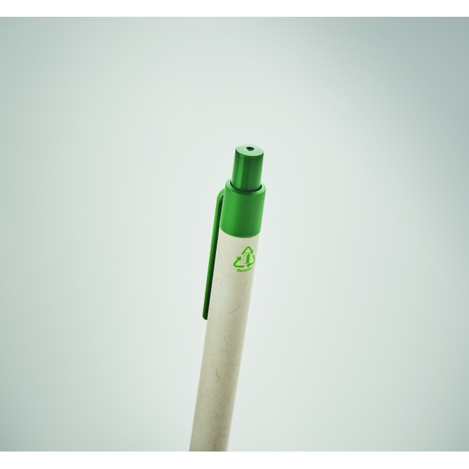 Zielony Mito Pen – długopis z kartonu po mleku